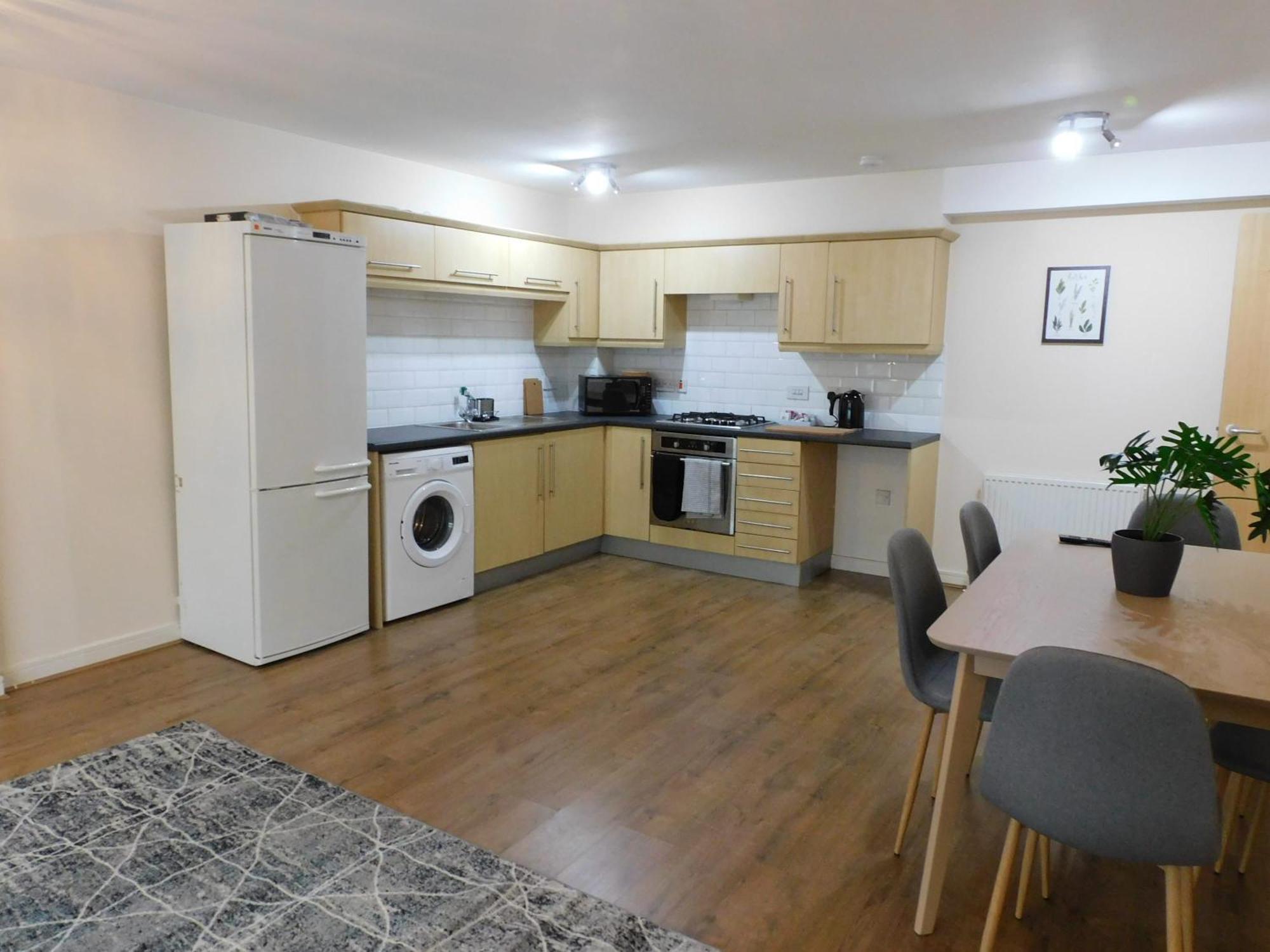 Fabulous 2 Bed Apt 10 Mins From City Centre Glasgow Exterior photo